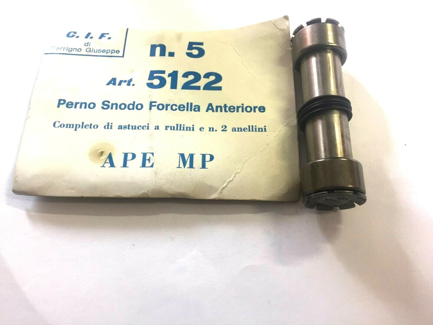 PERNO SNODO FORCELLA ANTERIORE APE MP P501-P601-P601V LUNGHEZZA ASSE mm74 mm18*
