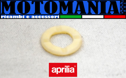 AP 0260710 APRILIA ORIGINALE DISTANZIALE SEMICARTER DX