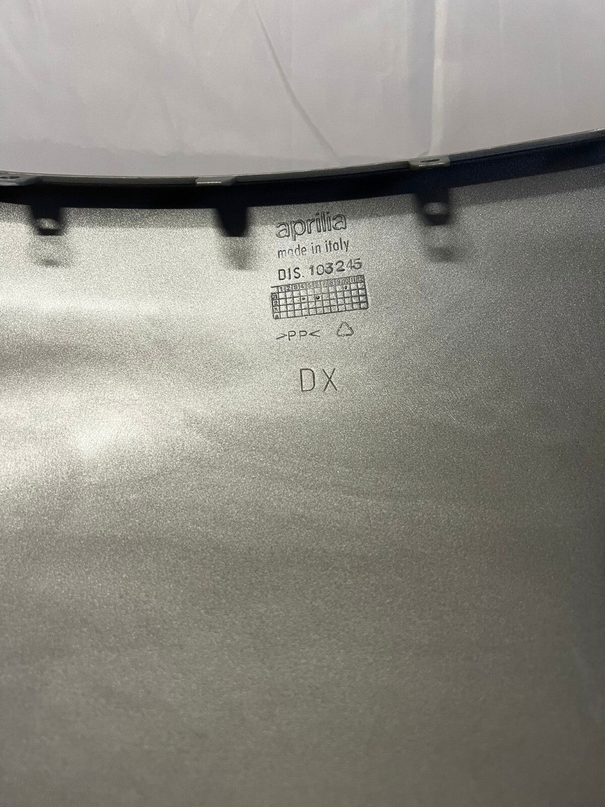 AP8158723 FIANCATA SOTTOPIANALE DESTRO GRIGIO 250-300 2001-2004