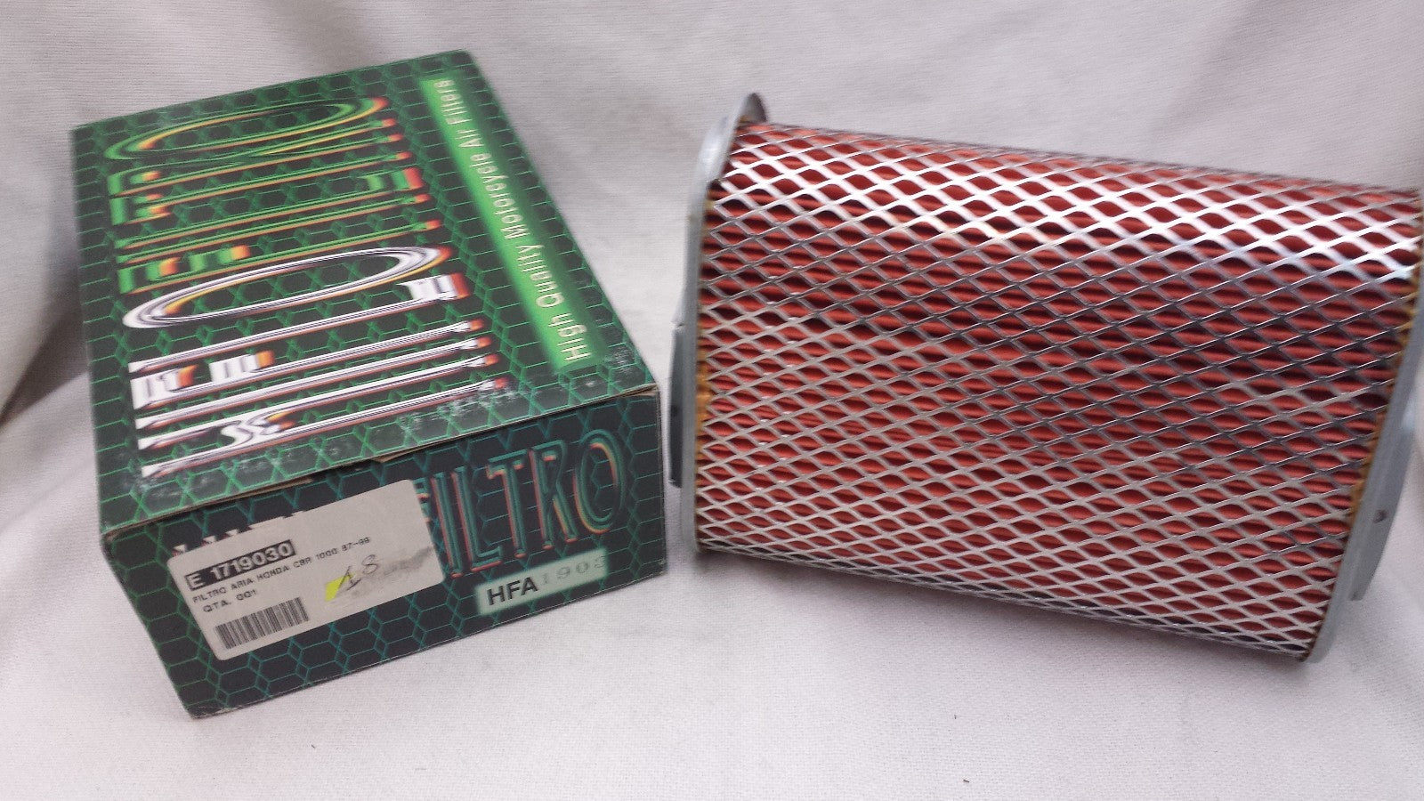 HIFLO AIR FILTER HFA1903 HONDA 1000 CBR F HURRICANE 1987-1988
