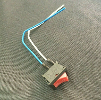 INTERRUTTORE A PULSANTE RETTANGOLARE 01 ON-OFF AUTO E MOTO