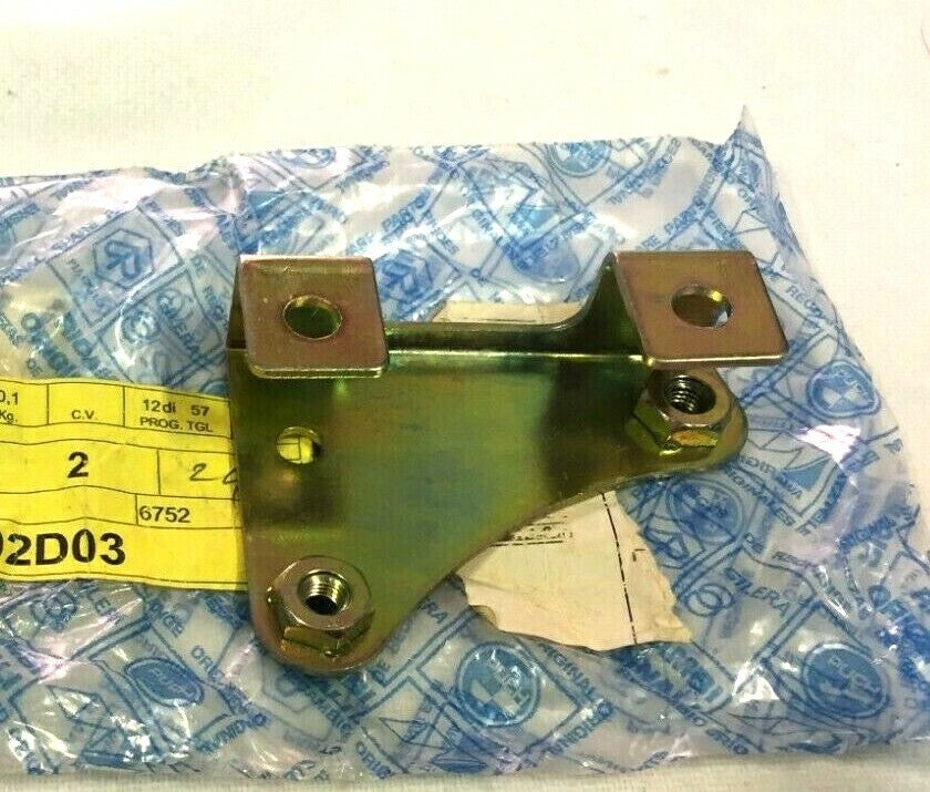 620066 STAFFA POMPA CARBURANTE ORIGINALE PIAGGIO HEXAGON LX-LX4 125