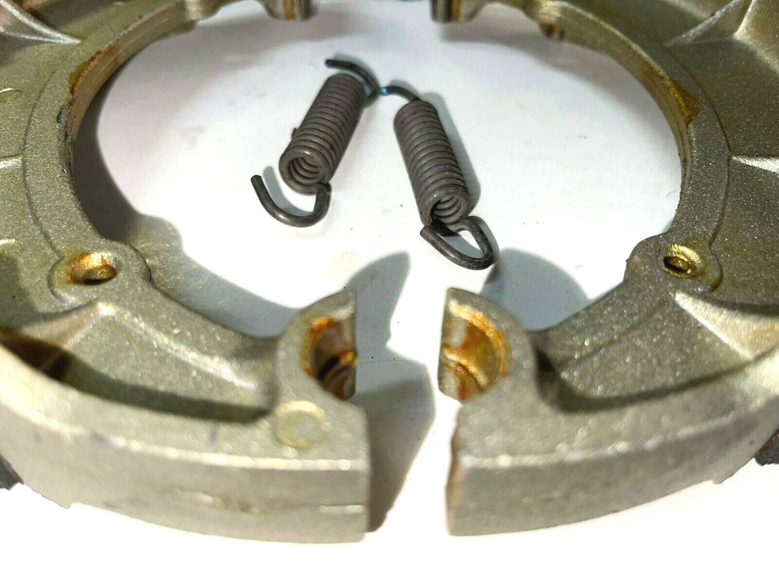 FSB947 REAR BRAKE JAWS FOR MBK BOOSTER 100 SCARABEO 100 MAJESTY 125 *