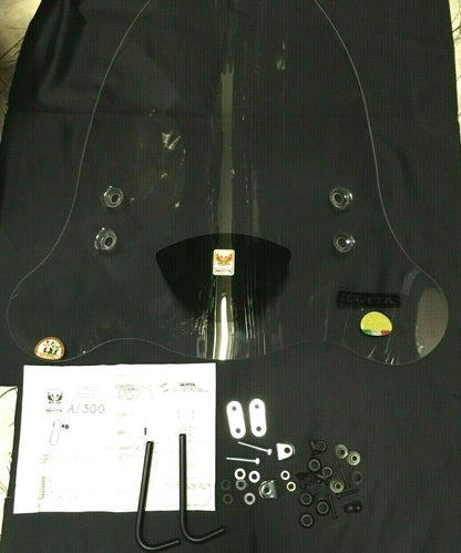 E41 PARABREZZA PARAVENTO ISOTTA PER YAMAHA BOOSTER 50 COMPLETO DI ATTACCHI*