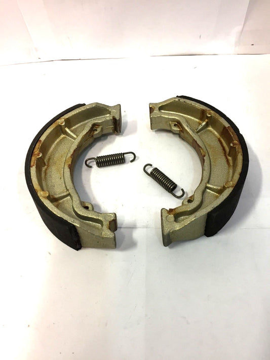 GF1105 CP GANASCE FRENO NEWFREN POSTERIORE YAMAHA TT 600 N -85-88-ACTIVE 125 199
