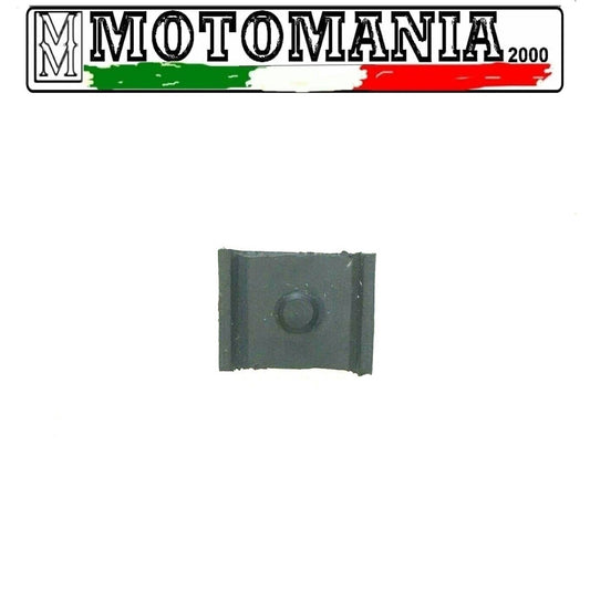 GOMMINO PER STAFFA FISSAGGIO SERBATOIO VESPA 125/150 V30-VM-VN-VL-VB  *