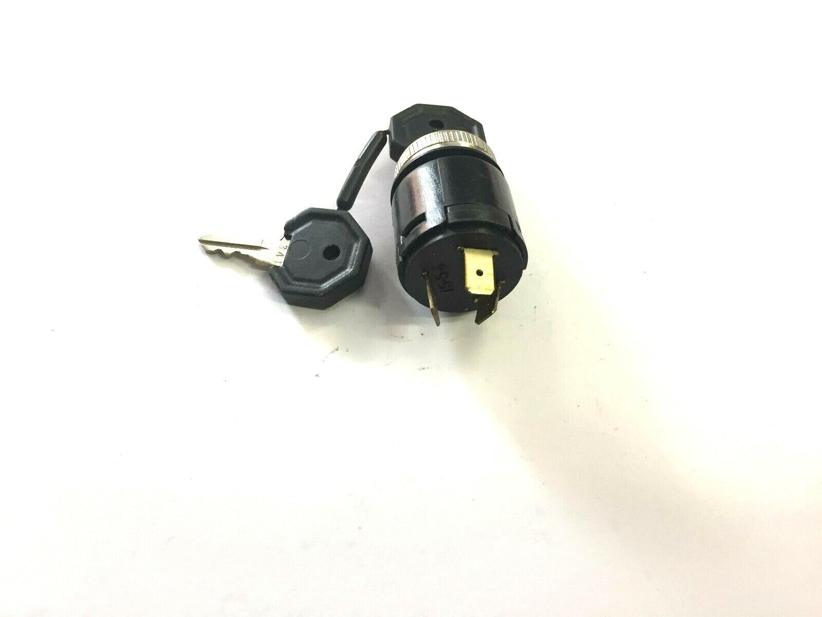 P86 BOSATTA SQUARE W/ KEY 3 WAY ATT.FASTOM PIATT X MOTO and MOPEDS