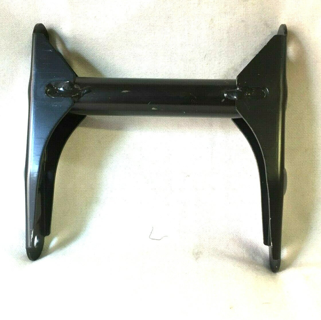 AP8146111 SUPPORTO ATTACCO MOTORE APRILIA SCARABEO 125 - 150 - 200 1999 - 2004